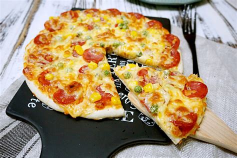 美味火腿披萨的做法_【图解】美味火腿披萨怎么做如何做好吃_美味火腿披萨家常做法大全_Ann小叶子_豆果美食