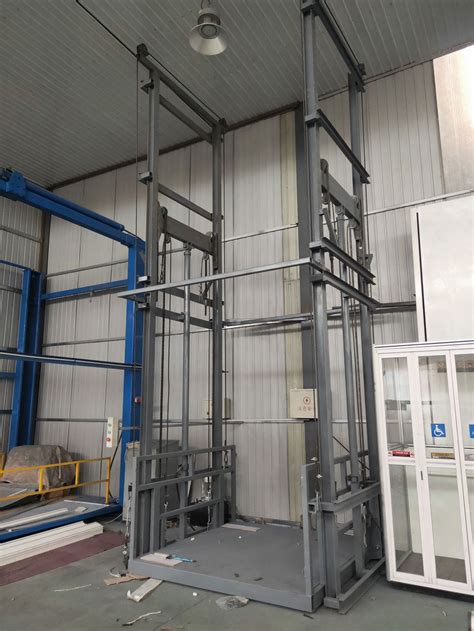 厂家3吨2t简易小型厂房货梯 固定导轨式升降机 室外楼层液压平台-阿里巴巴