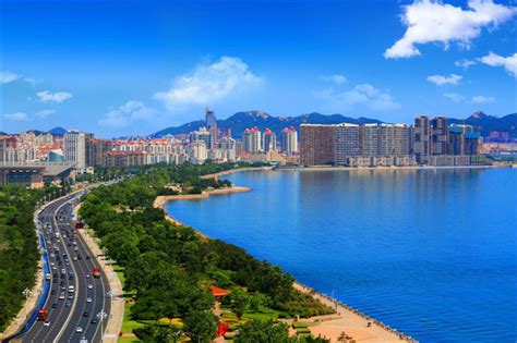 威海市人民政府 今日威海 2022版《上海手册》发布，威海精致城市建设案例成功入选
