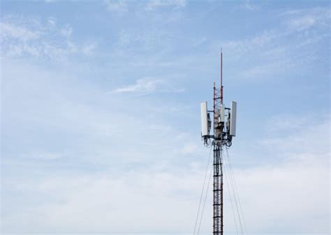 手机与基站如何通信,手机与基站通信的区别,基站需要光纤接入吗_大山谷图库