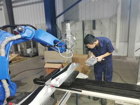 北京某上市公司KUKA KR20 C4控制柜全面修复案例 - 岚祥机器人技术（北京）有限公司