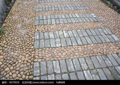 石板和石子铺成的小路高清图片下载_红动中国