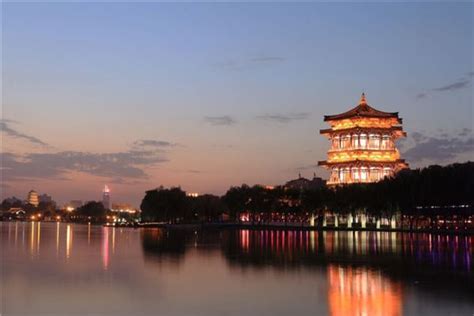 西北地区十大城市排名 汉中与酒泉均上榜地理位置优越_中国之最_第一排行榜