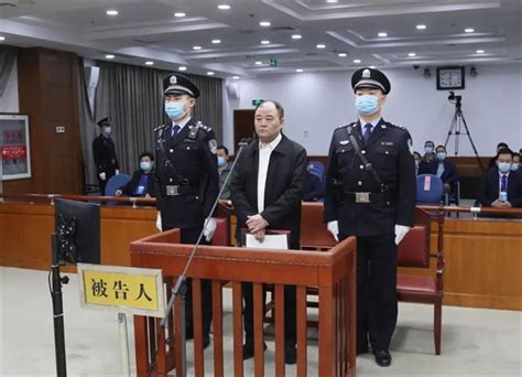 孙德顺受审，被控受贿9.795亿余元！_中华人民共和国最高人民检察院