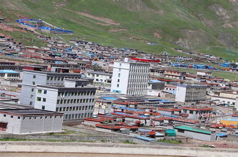 我校收到来自西藏自治区那曲地区巴青县贡日乡四村驻村工作队的感谢信-渭南师范学院新闻网