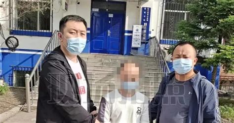 广西发生命案5人遇害，嫌疑人浑身是血事发当晚被抓获_凤凰网视频_凤凰网