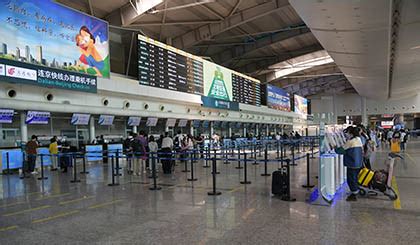 日均旅客量超10万人次，白云机场暑期航班恢复明显