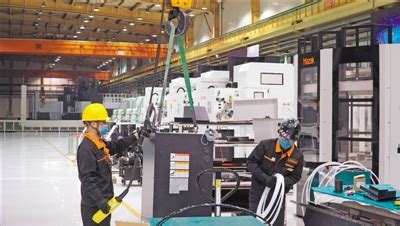 宁夏小巨人机床有限公司新机型下线及产品批量出口欧洲发布仪式在银川工厂隆重举行-机器人-数控机床市场网