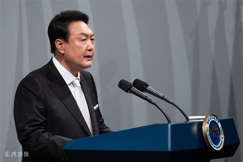 尹锡悦宣称要与“反科学势力”斗争，被批是“与反对排海韩国民斗争”_凤凰网