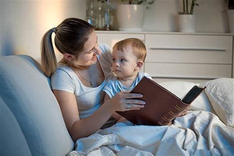 如何给宝宝讲睡前故事？把握最佳时期和3个技巧，宝宝聪明又睿智