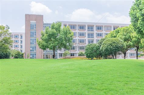 始兴县4所学校新教学楼正式启用 增加学位供应 提升办学质量 _韶关发布
