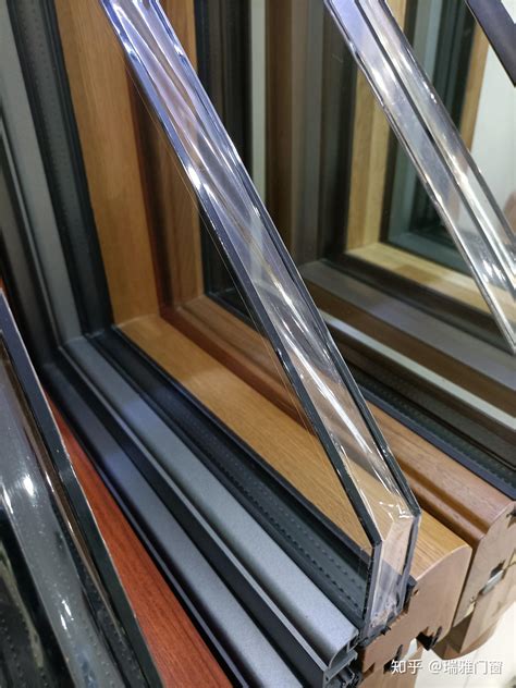 玻璃房该怎么做隔音装修 用玻璃窗隔音能效果好果吗,行业资讯-中玻网