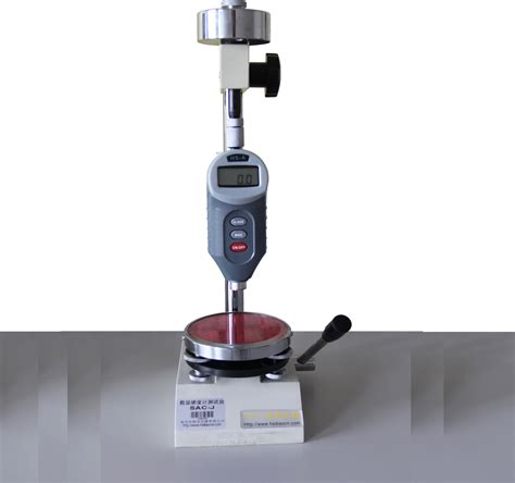 硬度测试仪 - 硬度测量仪仪器在机械，光学，光源上采用独特的、精密的设计，使压痕成像更清晰
