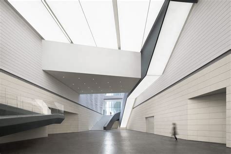 9_waa-Museum-of-Contemporary-Art-Yinchuan-interior-Atrium-gallery-未觉建筑 ...