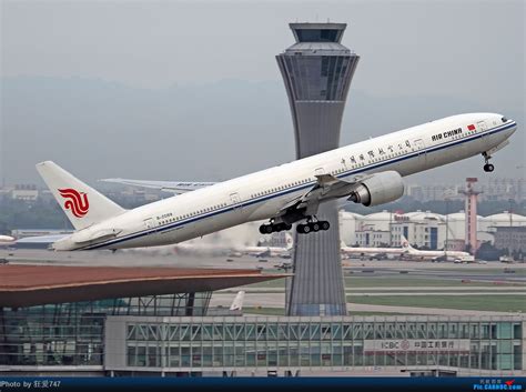 中国商飞ARJ21飞机产业化初见成效 - 新闻 - 中国产业经济信息网