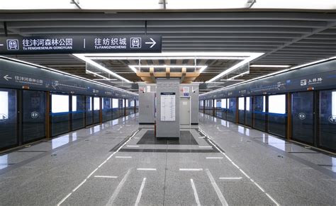 济南地铁 2 号线开通运营：穿过中心城区，四大场站首次实现无缝换乘_凤凰网