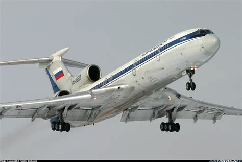 Tupolev-154: 50 years in the sky | AviaPressPhoto