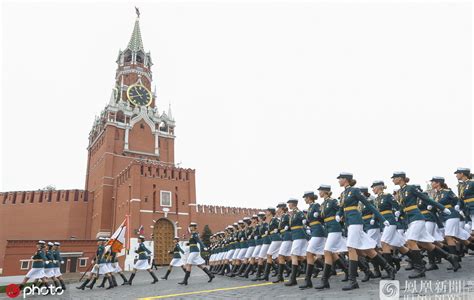 2019年俄罗斯女兵阅兵现场（图片）