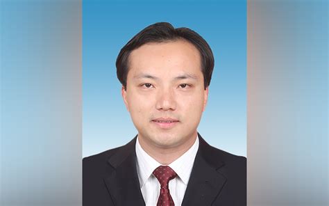 35岁跻身正厅的芮宏 已调任浙江省文旅厅正厅级副厅长 - 人事任免 - 环球人物网