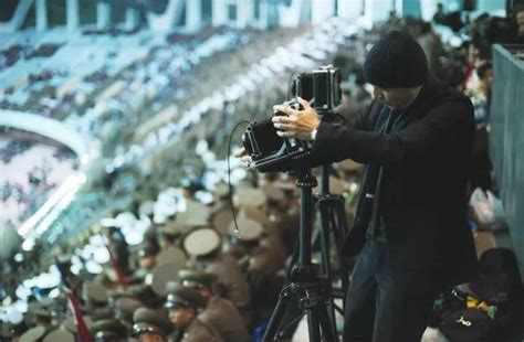 安德烈·古斯基 Andreas Gursky | 居高临下的影像-搜狐大视野-搜狐新闻