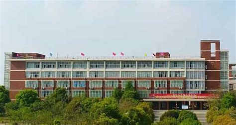 武汉科技大学有几个校区及校区地址 哪个校区最好_高三网