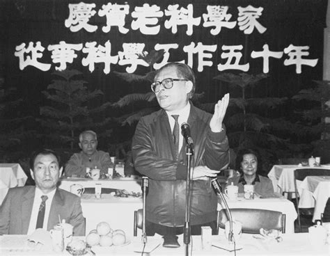 人民网—中国共产党第三代中央领导集体的核心江泽民同志