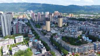 卫星上看重庆双桥经开区：城镇和龙水镇差不多，有“车城”之称_大足县