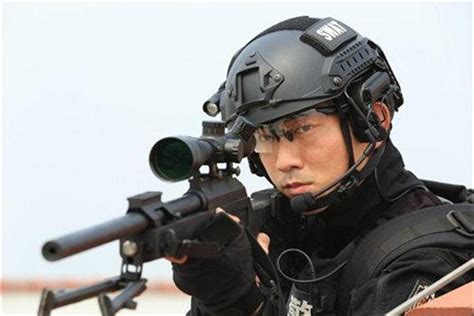 《特警力量》来袭 老兵姜艺声演绎最正特警范儿-搜狐娱乐