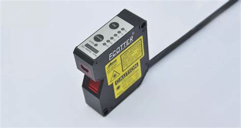 可替代松下国产激光位移传感器HC-Q200MN 行程160mm 精度±0.2mm