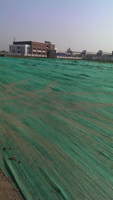 盖土网厂家批发建筑工地 密目防尘盖土网 聚乙烯扁丝盖土覆盖绿网-阿里巴巴