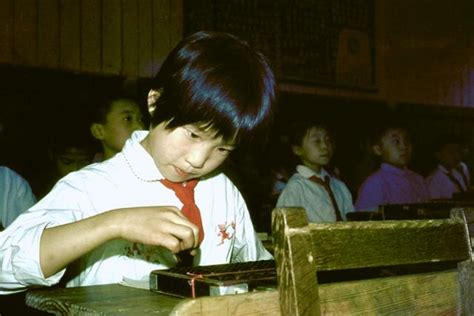 80年代中国最真实老照片：回不了的过去，看懂的人都哭了_老照片图库_新浪博客