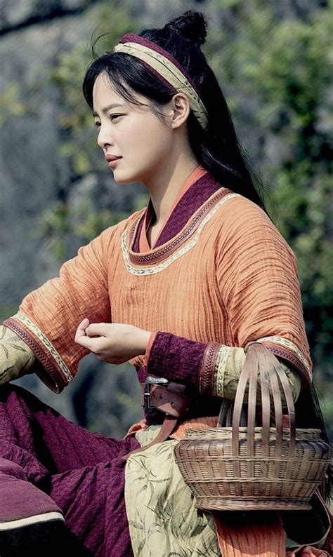 《庆余年》中饰演北齐圣女海棠朵朵的女神辛芷蕾，真的是花容月貌