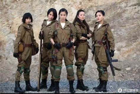 7名女狙击手,血战敌军整个连队，个个弹无虚发，独一人存活！