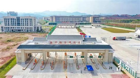 7镇8个高速出入口“美丽升级”，打造“世界客都 中国梅州”景观|景观|出入口|梅州_新浪新闻