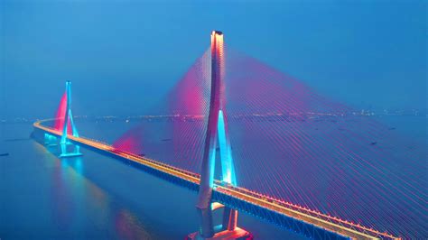 中国最美长江大桥，造型由市民投票决定，如今桥的名字惹争议