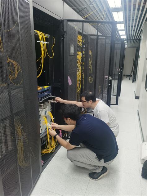 办公室网络整改布线 - 监控安装实例 - 广州顺联科技有限公司