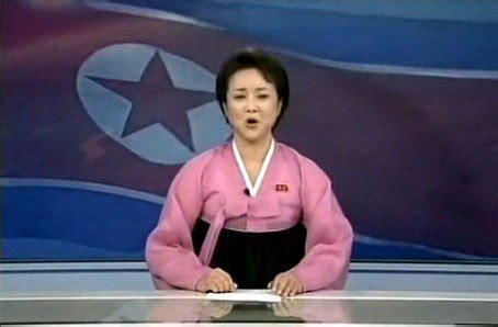 朝鲜这档节目的主持人 站起来了(图)_手机新浪网