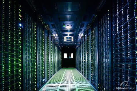 腾讯、阿里入局，数据中心建设遍地开花 业内：云计算规模化效率更高_凤凰网
