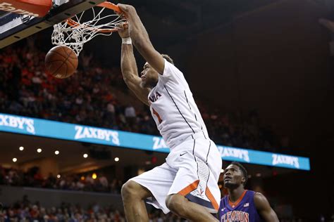 Virginia remains perfect with 65-42 win over Clemson - Streaking The Lawn