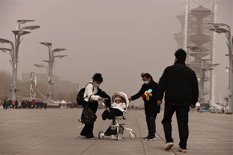 北京再遇大风沙尘天气_凤凰网视频_凤凰网