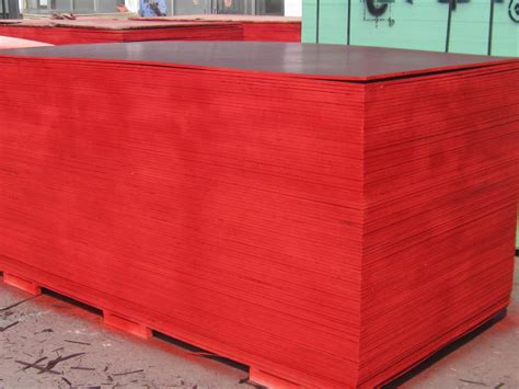 建筑模板木胶模板小红板杨松木芯三氨胶水使用次数多厂家批发-阿里巴巴