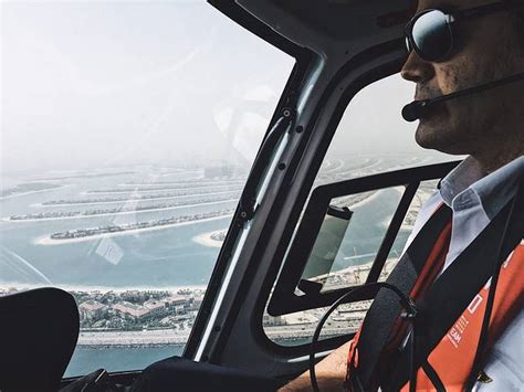 迪拜直升飞机观光 【神之视角】鸟瞰棕榈岛 迪拜塔大相框线路推荐【携程玩乐】