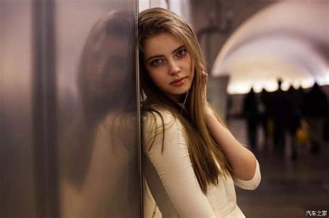 俄罗斯女人年轻时那么美，为何婚后秒变“胖大妈”？看完后恍然大悟_腾讯视频