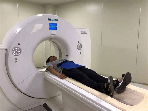 CT辐射大，到底有多伤身体？一年最多能做几次？本文告诉你答案|CT_新浪新闻