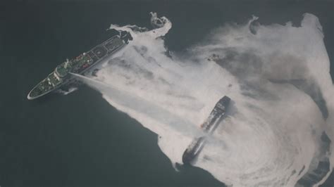 大雾冒险横渡长江，油轮渡轮相撞致80死，记1990安徽1.24撞船事故__财经头条