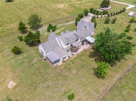 237 Private Road 4521, Wolfe City, TX 75496 | MLS# 20259679 ...