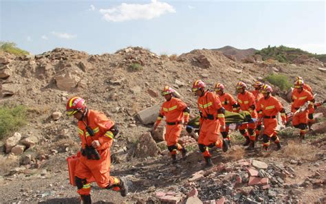 西南区域举行矿山应急救援演练，聚焦地震及其引发的事故救援__财经头条