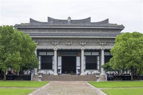 2024中国扬州书院博物馆·梅花书院游玩攻略,扬州的名景点 逛逛街路过此处... 【去哪儿攻略】