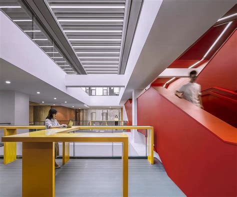 清华大学教学楼室内设计 荣获2020美国IDA国际设计奖金奖-清华大学美术学院