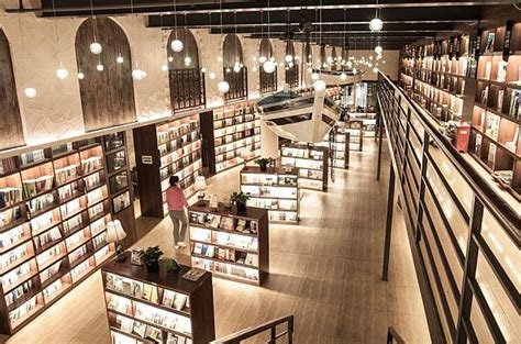 中国十大知名书店品牌排行榜：历史悠久的新华书店排第一，第八是三联书店 - 十大排行 - 酷奇猫